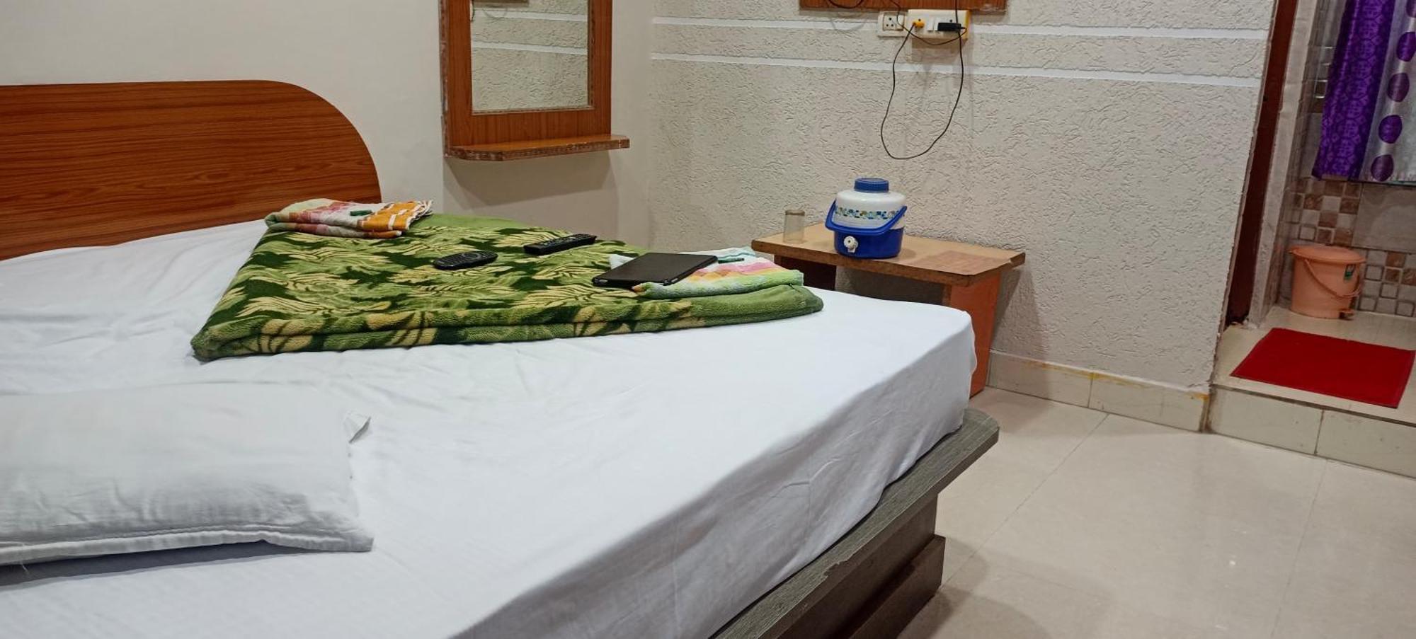 New Hotel Rajvihar Pachmarhī エクステリア 写真