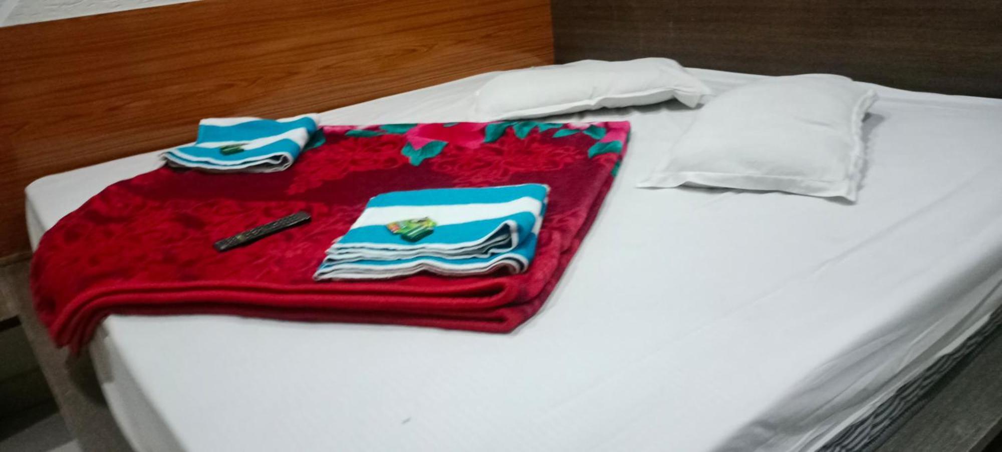New Hotel Rajvihar Pachmarhī エクステリア 写真