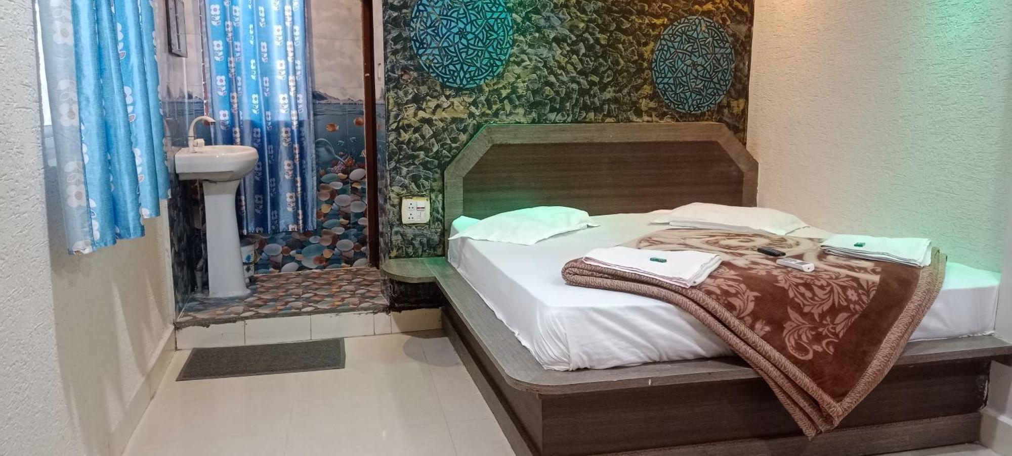 New Hotel Rajvihar Pachmarhī エクステリア 写真